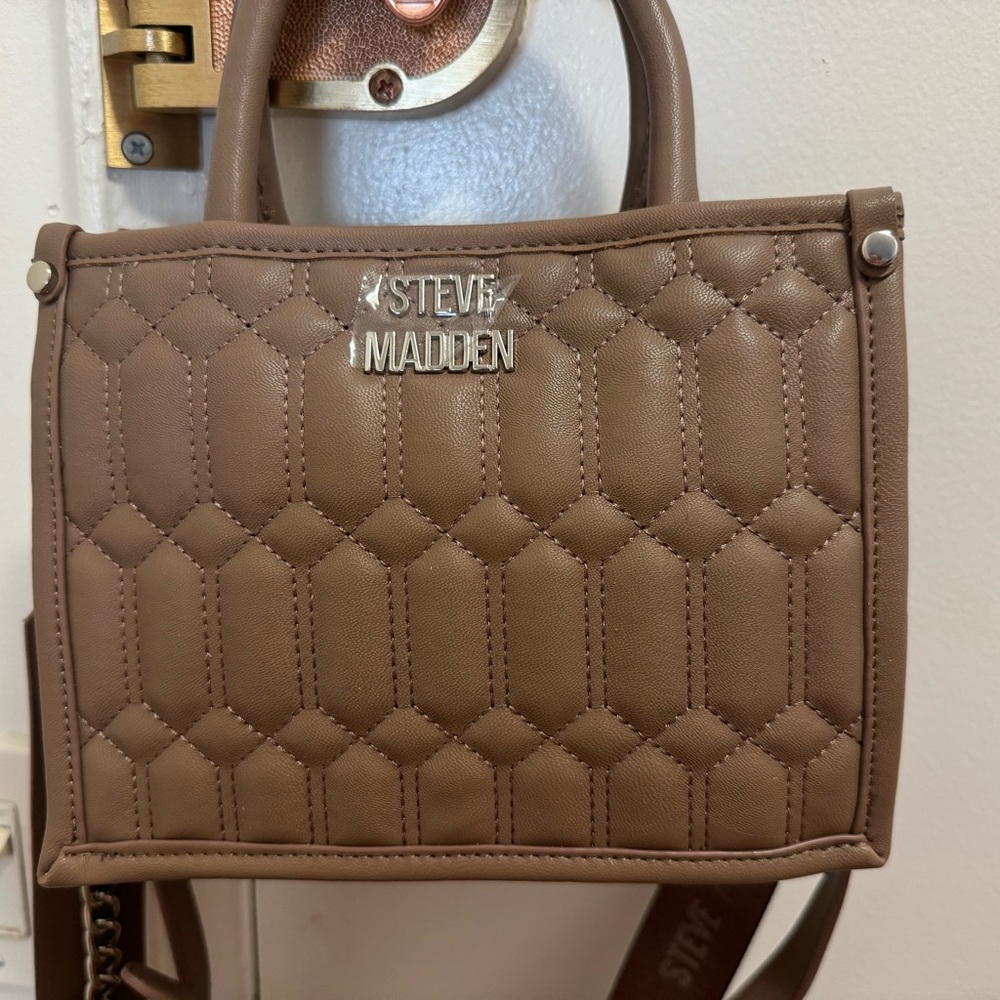 Mushroom Steve Madden quilted bag